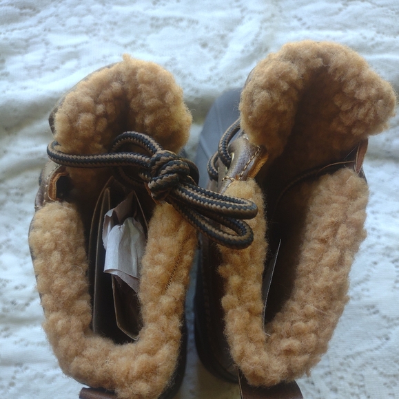 Nwt Fabkids Duck Boots Sz 1 - Picture 4 of 6